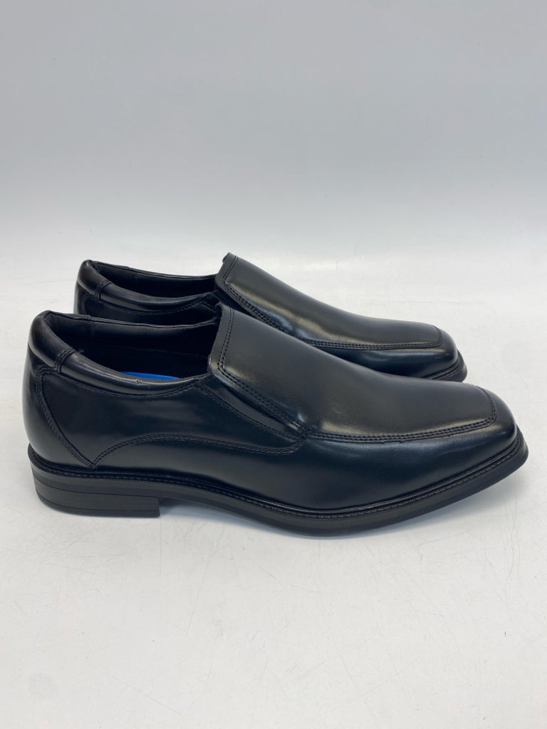 NWOT Dockers Size 12 Black Men&