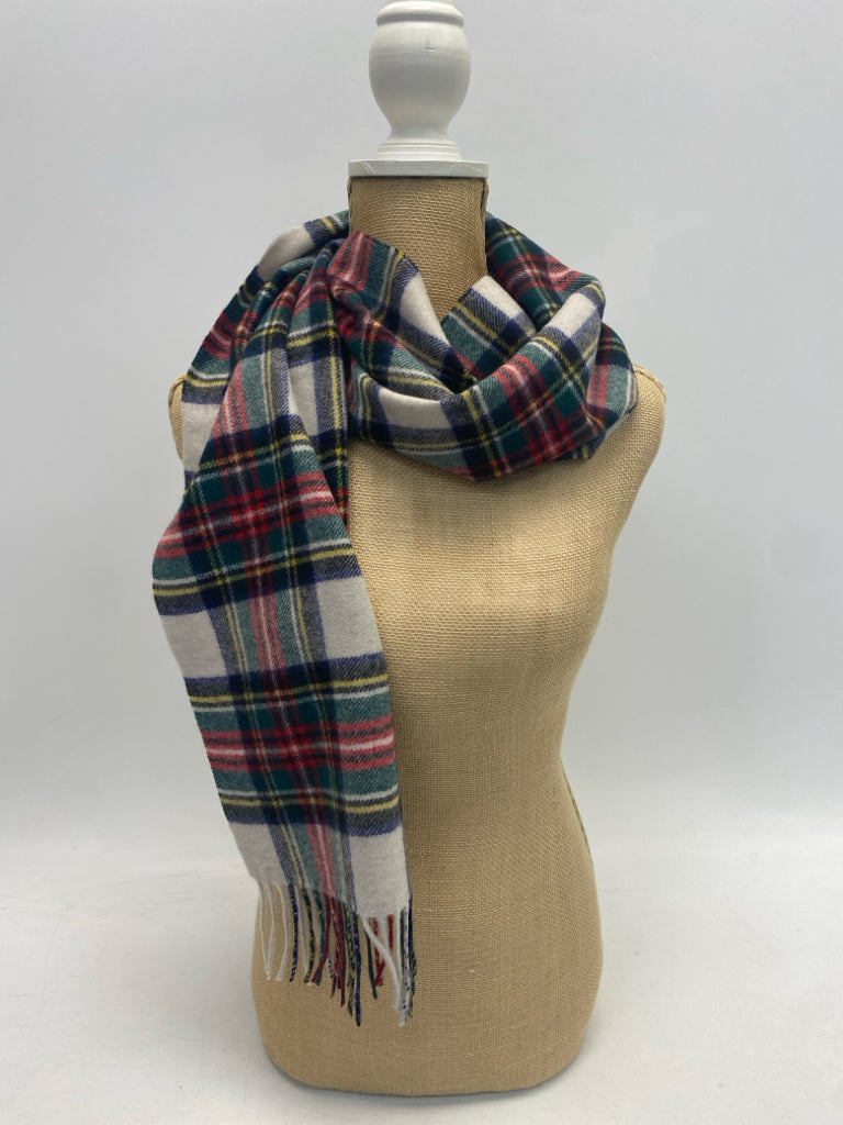 NWT Green/Red Black/White Plaid Winter Scarf
