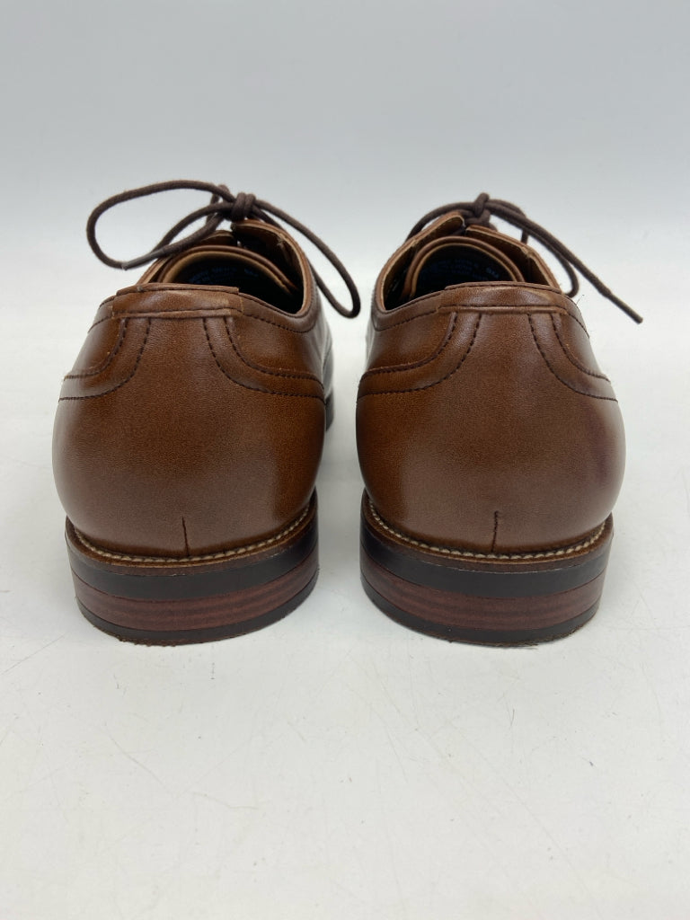 Dockers Size 9 Brown Lace-Up Men&