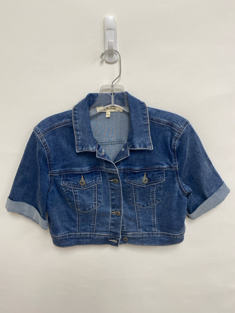 Charlie B Size XS Denim Short Sleeve Ladies Jacket