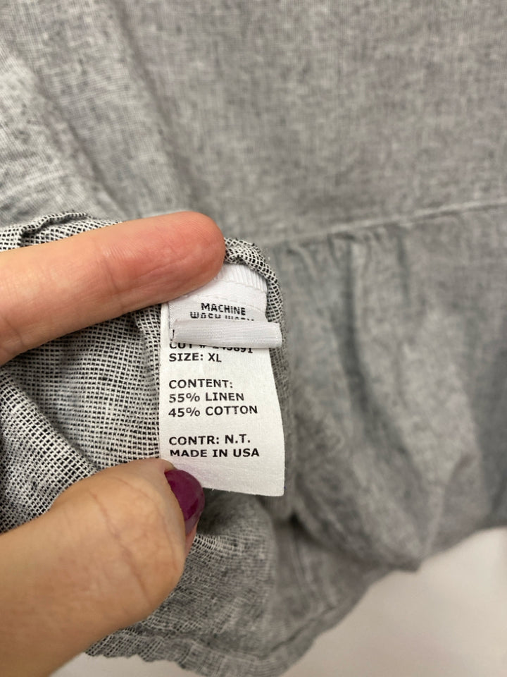 Cut Loose Size XL Gray Linen Blend Ladies Top