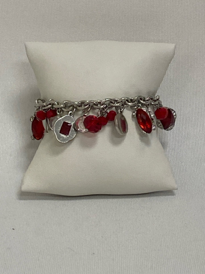 Wht House/Blk Mkt Silver Color Red Shapes Bracelet