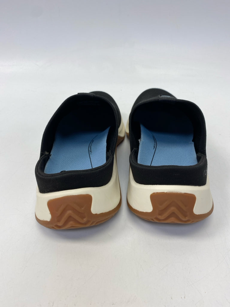 NWOT Ryka  Size 9 Black Fabric Sneakers