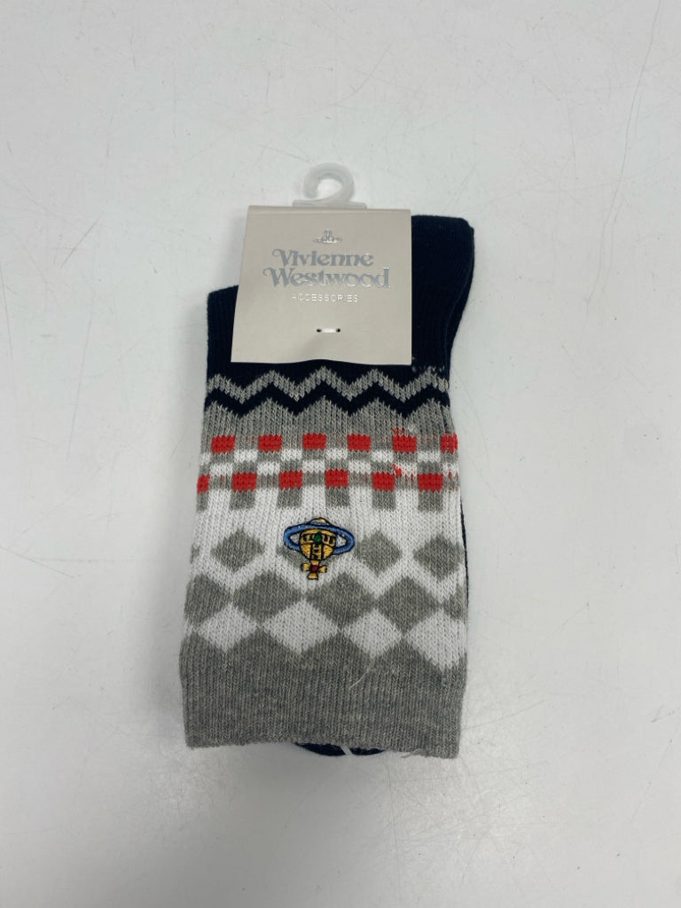 NEW Gray/White Black/Red Socks