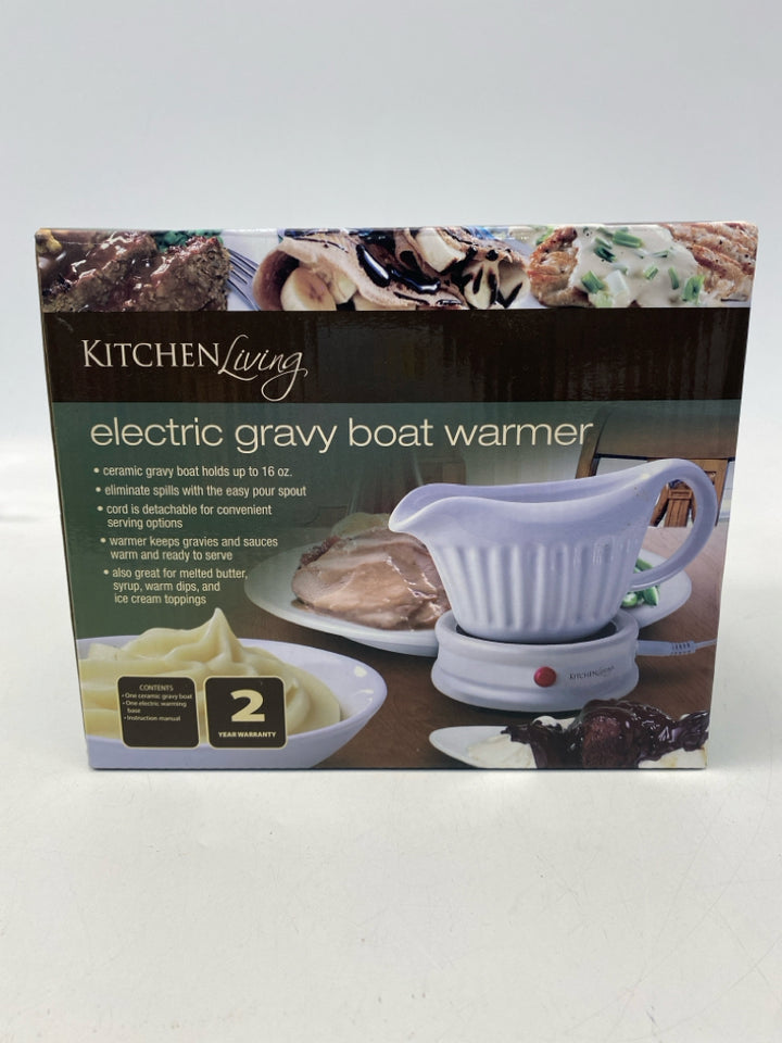 NEW/BOX White Serving Piece