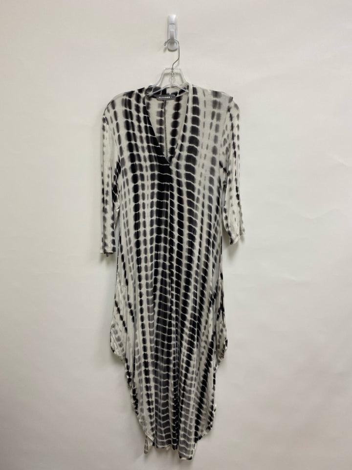 ALEMBIKA Size 2 White/Gray Black Tie Dye Long Sleeve Ladies Dress