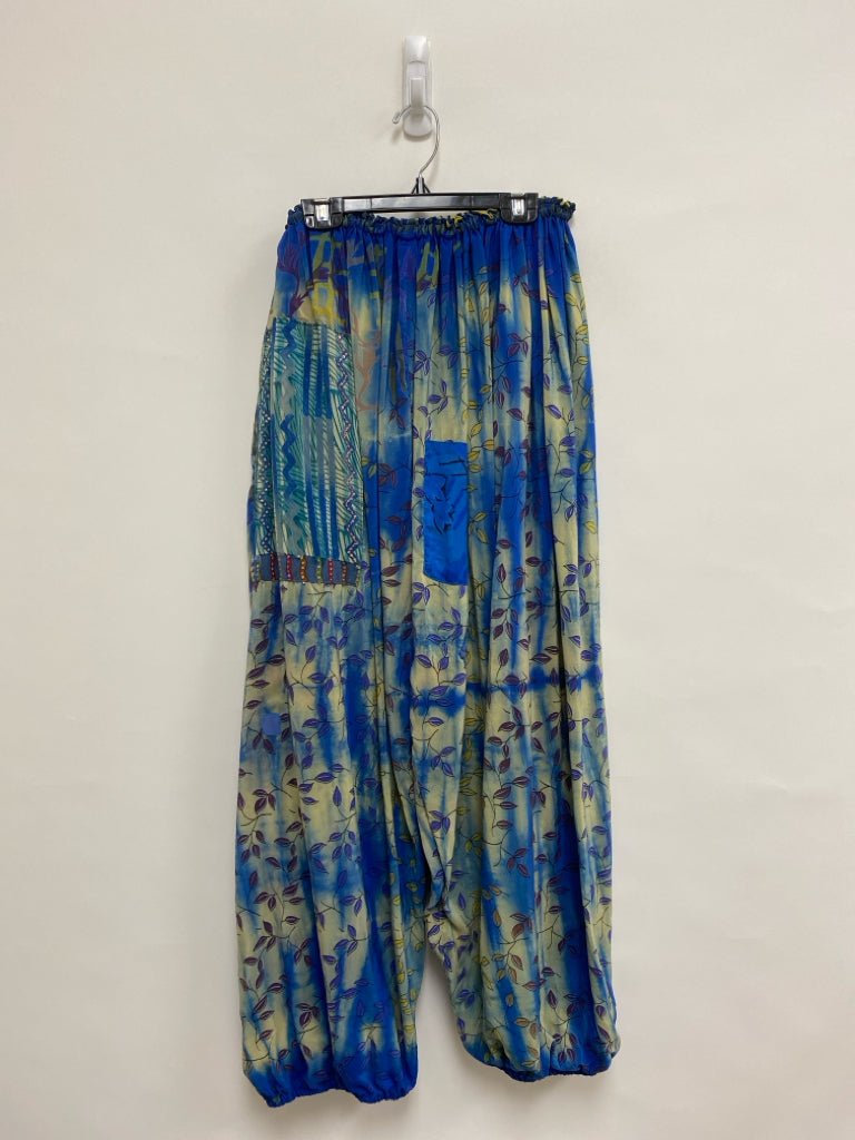 Size OSFM Royal Blue Beige/Multi Vine Ladies Pants