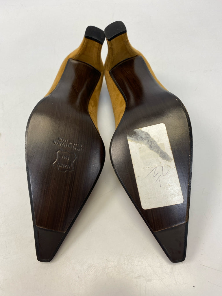 NWOT Stuart Weitzman US Shoe Size 7.5 Camel Jeweled Suede Heels