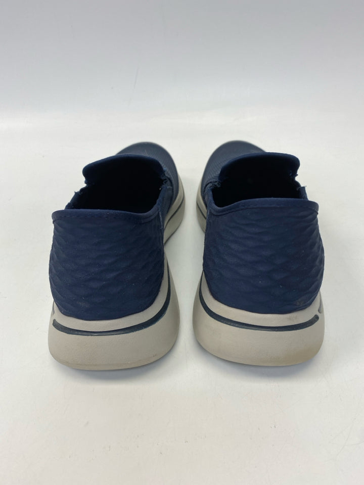 Skechers Size 10.5 Blue Men&