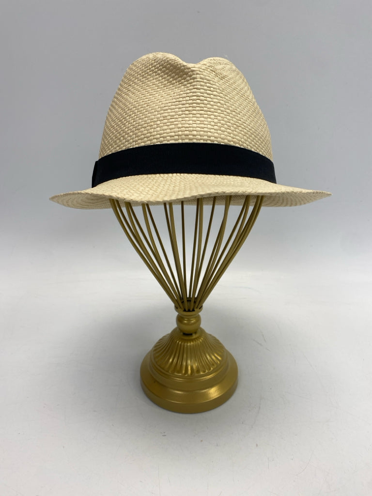 Old Navy Cream Black Trimmed Men&