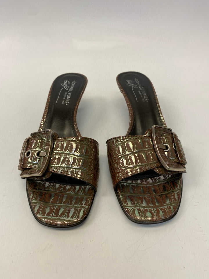 Donald Pliner  Size 9 Brown Silver Embossed Metallic Sandals