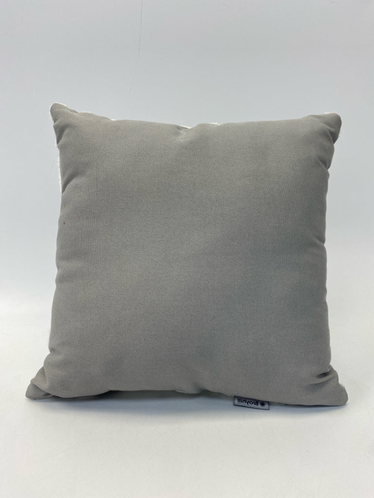 Broyhill Gray White Sea Coral Pillow