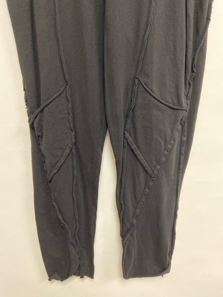Cynthia Ashby Size S Black Pull-on Ladies Pants