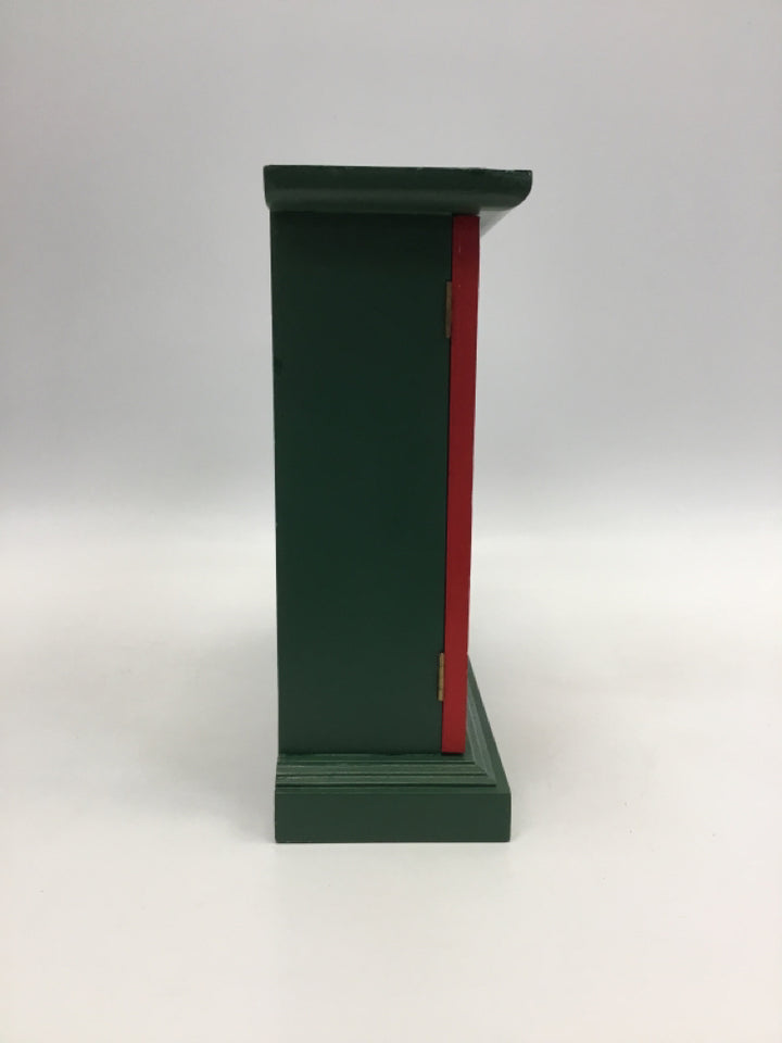 Red/Green Christmas