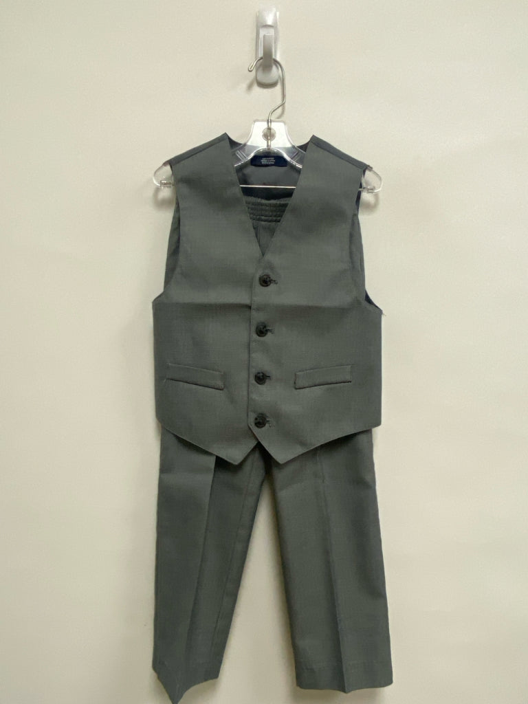 Nautica SIZE 5 Gray Boy&
