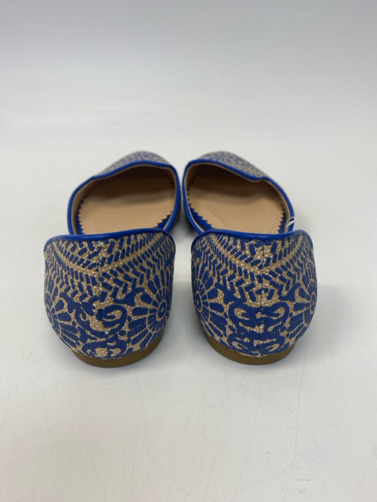 Size 8.5 Cream Blue Flats