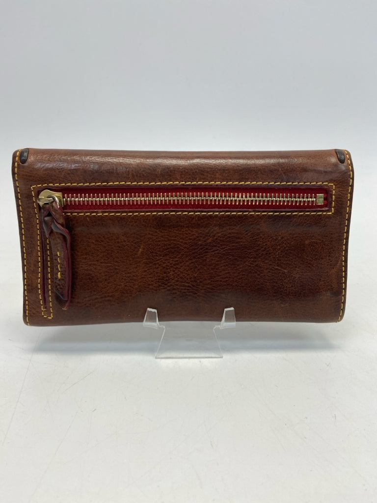Dooney &amp; Bourke Dark Brown Stitching Wallet