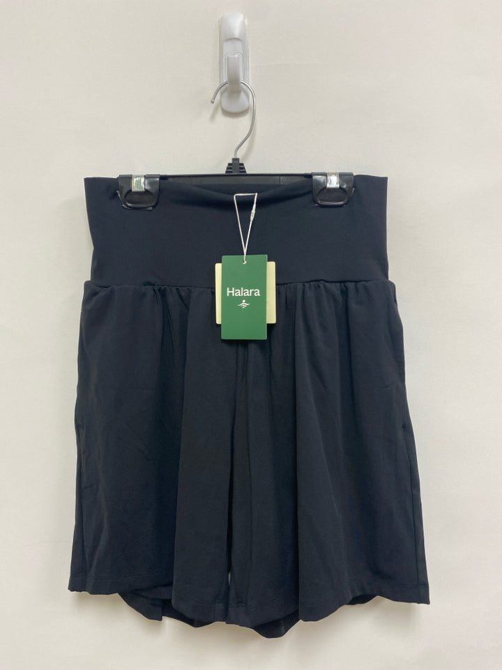 NWT HALARA Size M Black Athletic Shorts