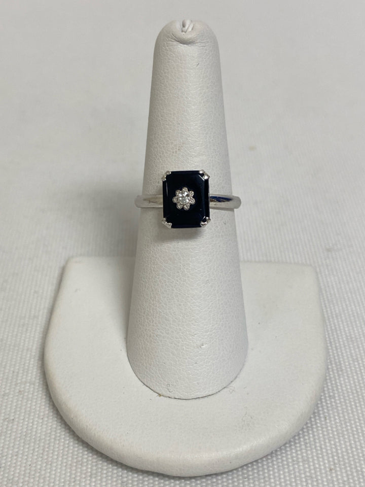 Black Silver Rectangle(s) Ring