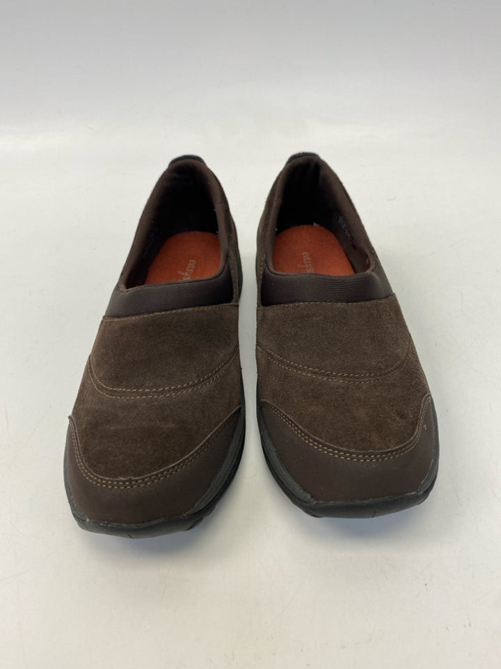 Easy Spirit  Size 8 Dark Brown Suede Flats