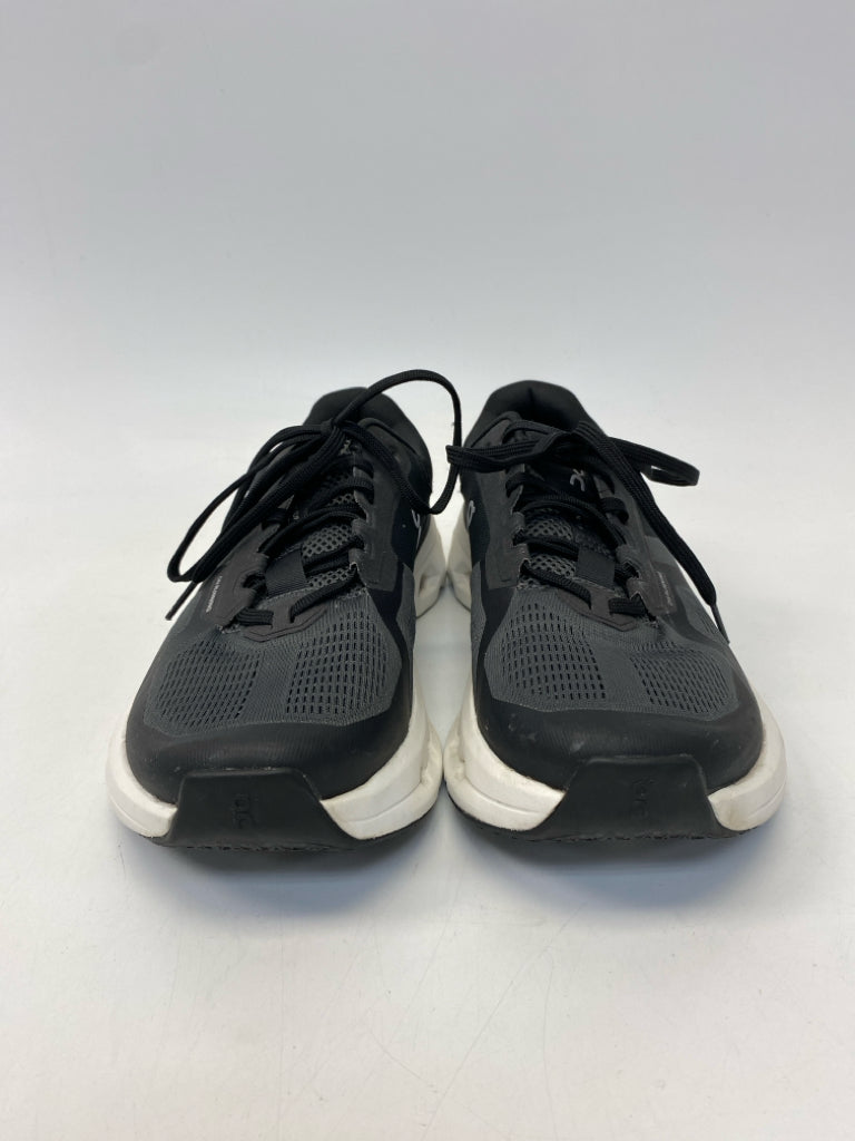 On Cloud  Size 8 Black Gray Lace-up Fabric Sneakers