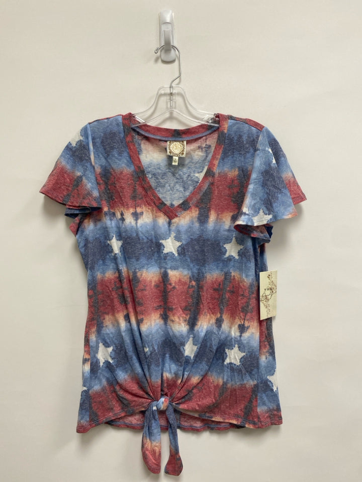 NWT Size L Red/White Blue Patriotic V Neck Ladies Top