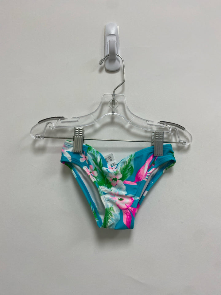 Kanu SIZE 4 Turq/Wht Pink/Green Tropical Girl&
