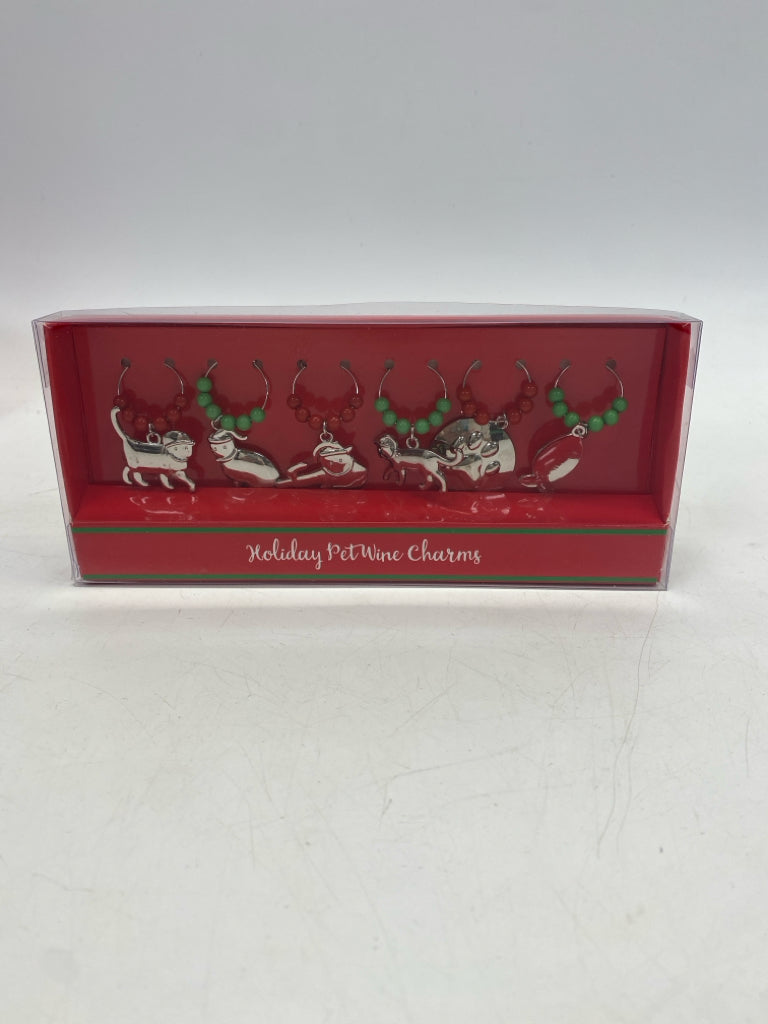 NEW/BOX Silver Red/Green Christmas