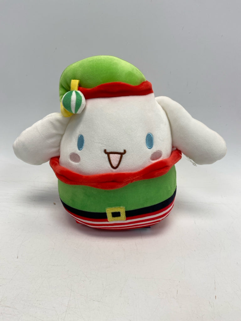 Squishmallows White Green/Red Christmas