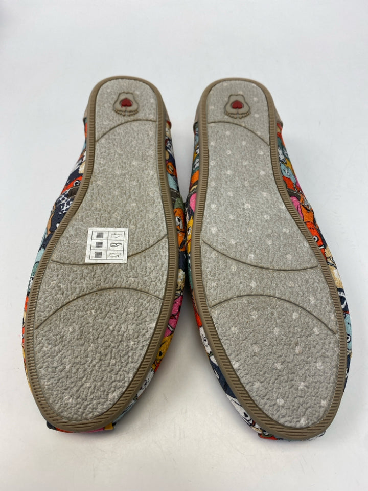 NWOT Skechers  Size 10 Multi-Color Dog(s) Flats