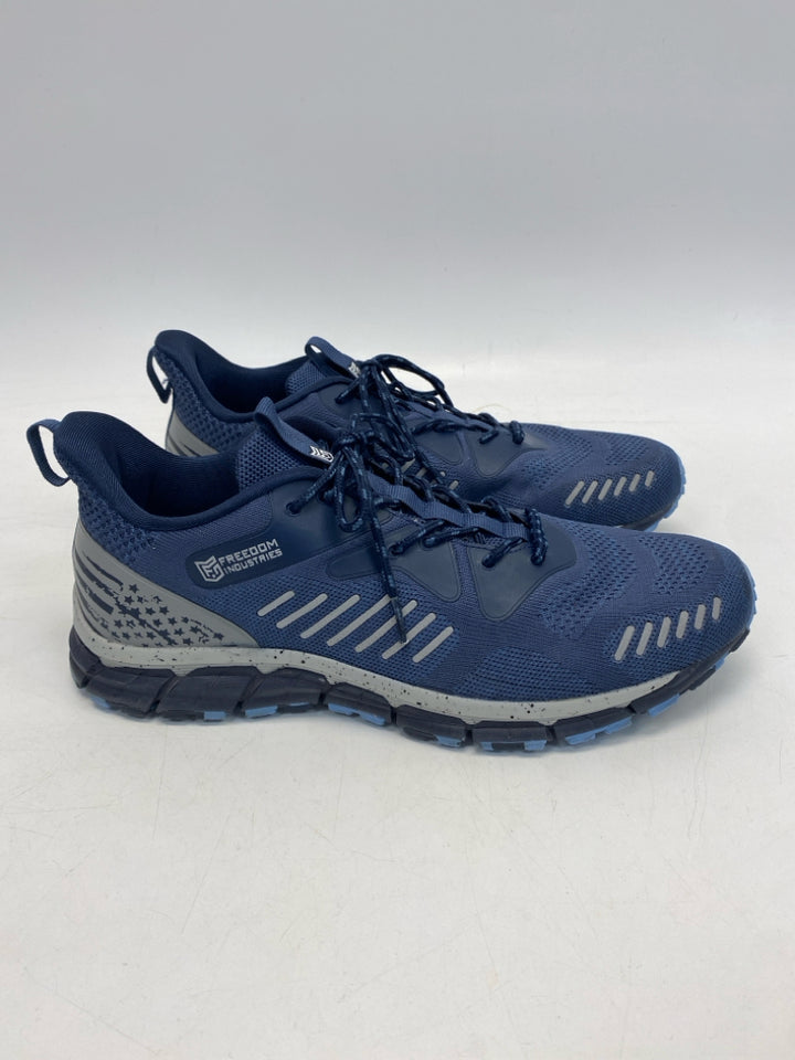 Size 12 Blue Lace-Up Men&