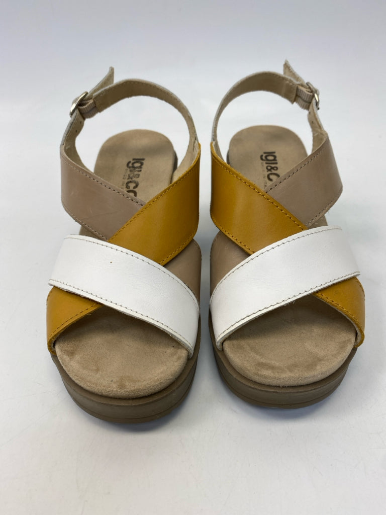 Size 35 White/Cream Mustard Crisscross Sandals