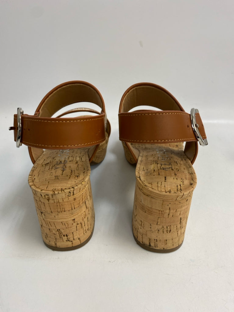 Aerosoles  Size 8 Cream/Brown Sandals