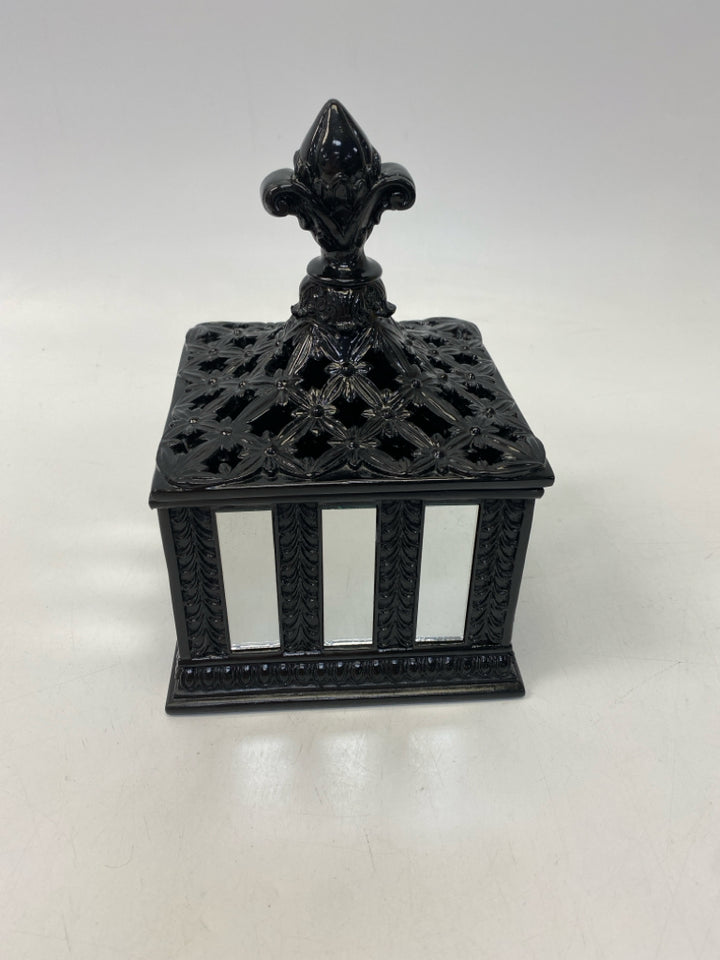 Black Mirrored Box