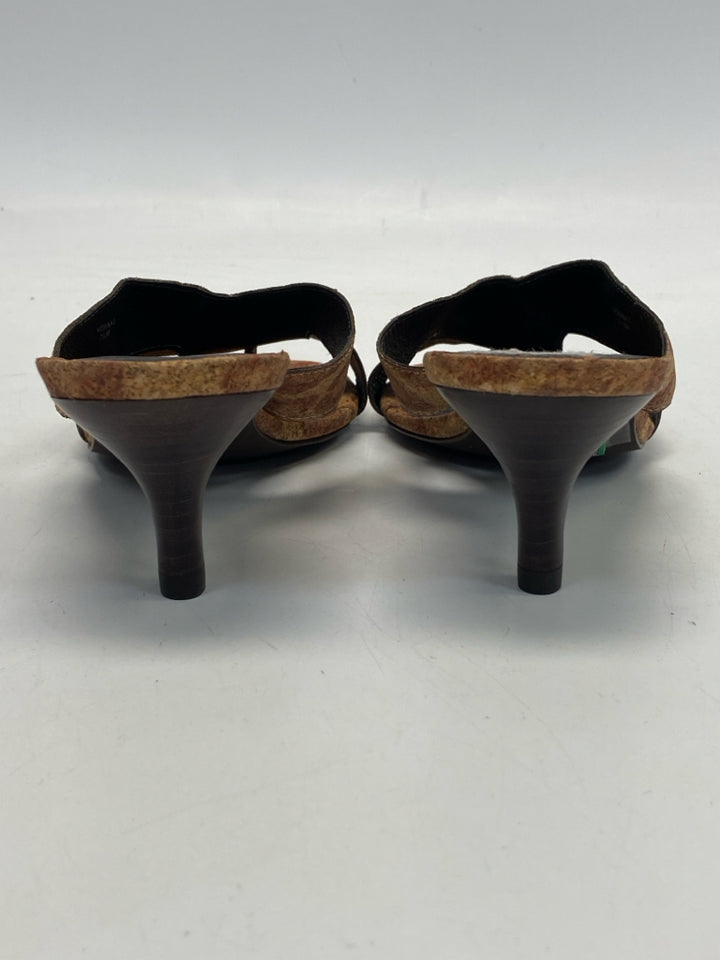 Donald Pliner  Size 7.5 Tan Sandals