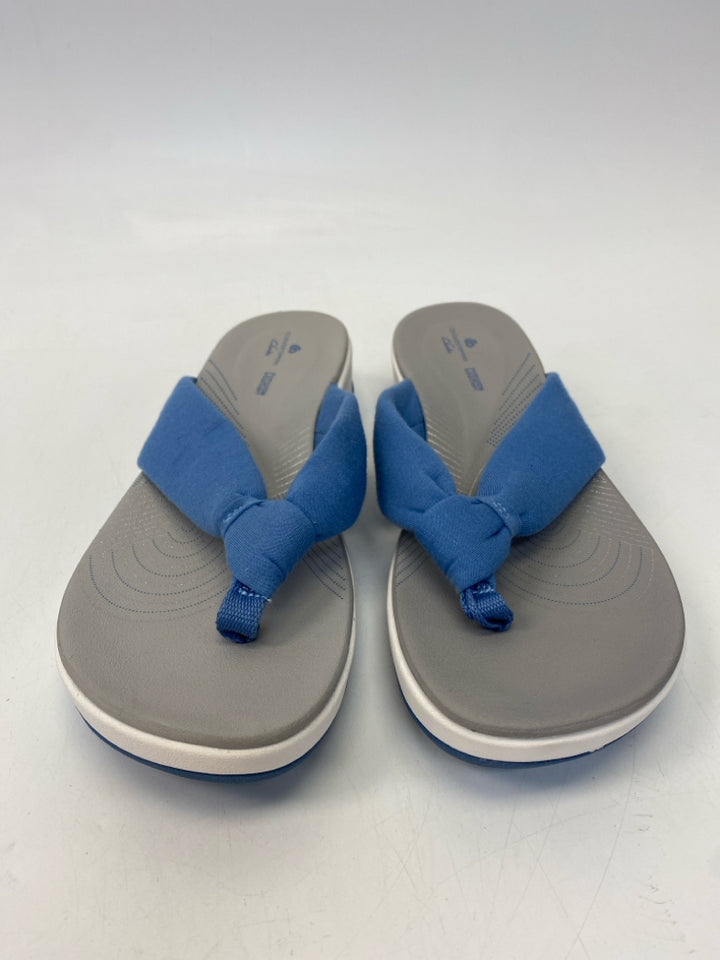Clarks  Size 9 Blue Sandals