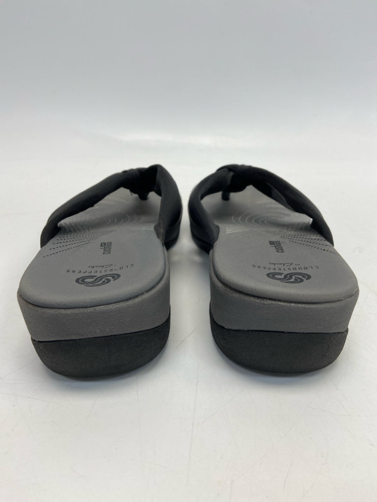Clarks  Size 9 Black Sandals