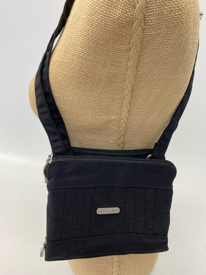 Baggallini Black Nylon Crossbody
