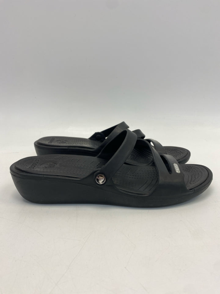 Crocs  Size 10 Black Sandals