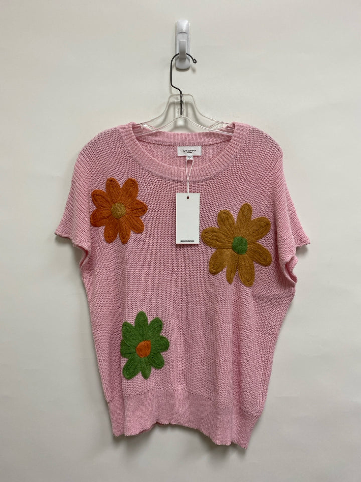 NWT Size L Pink Brown/Green Flowers Ladies Sweater