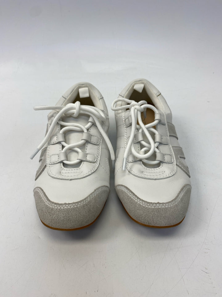 Silent D White Gray Lace-up Sneakers
