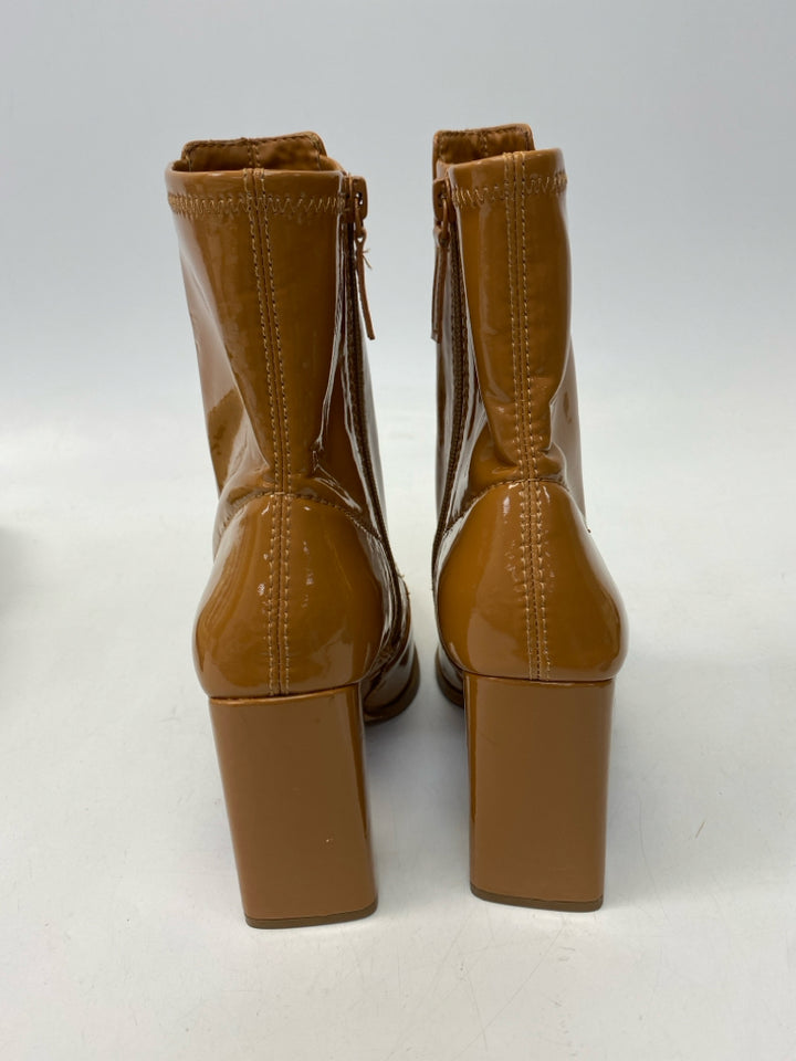 Aldo US Size 7.5 Camel Patent Boots