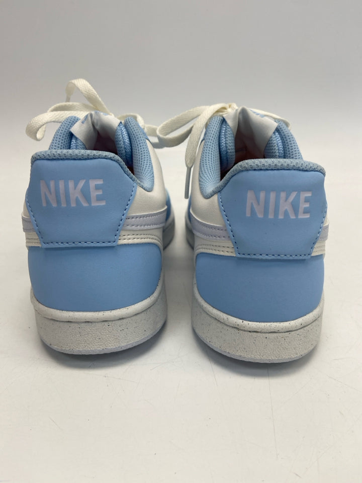 Nike  Size 9 Blue White Lace-up Sneakers