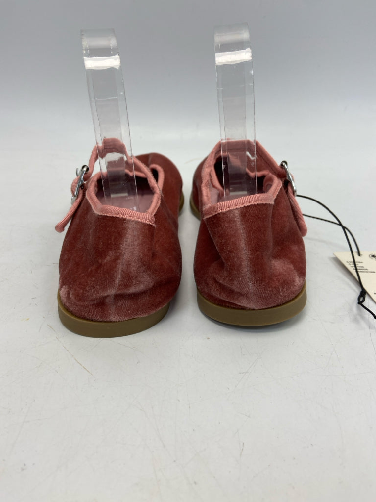 NWT US Shoe Size 10 Pink Flats