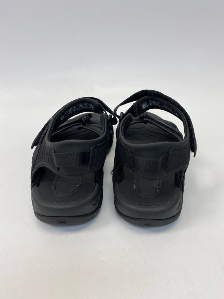 Teva  Size 9 Black Sandals