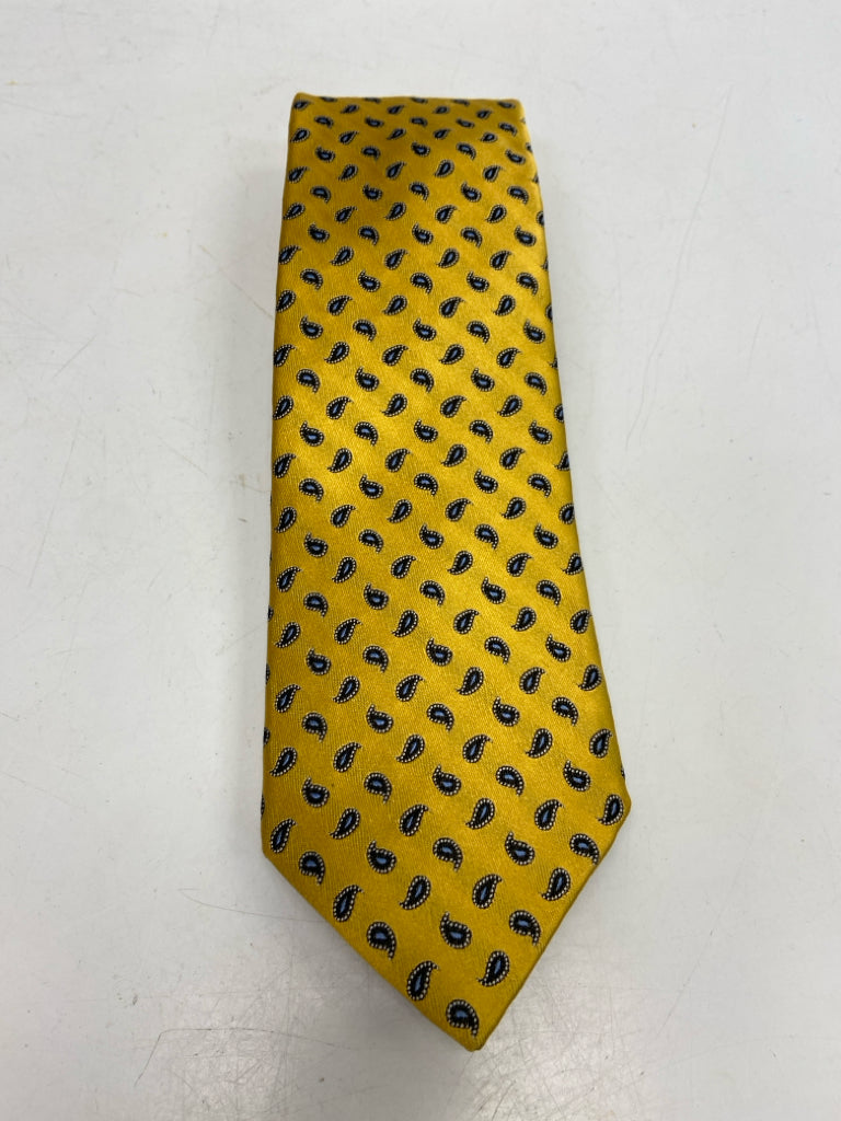 Yellow Blue Paisley Men&