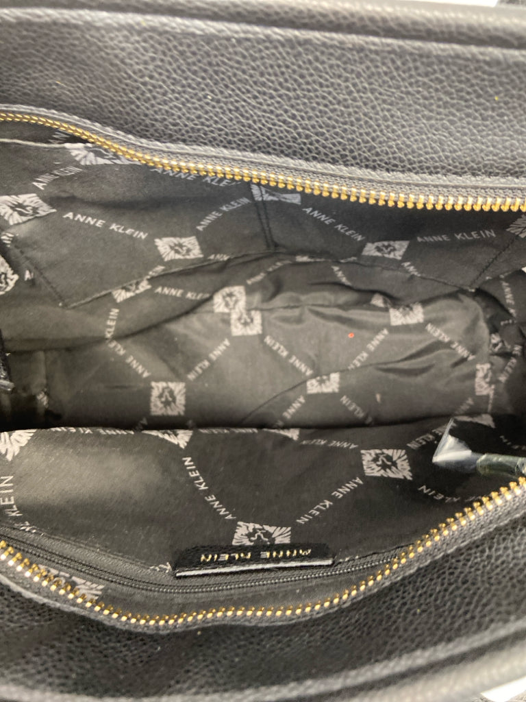 NWT Anne Klein Black Handbag