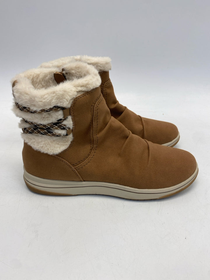 Clarks US Shoe Size 10 Brown Beige Lined Boots