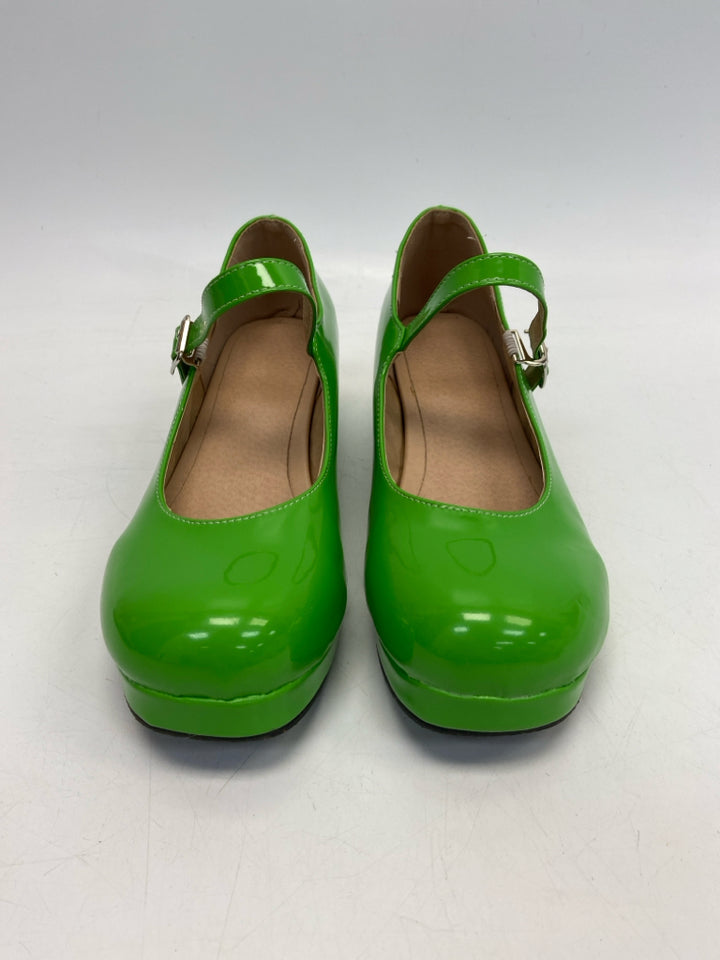 Size 44 Lime Green Patent Heels