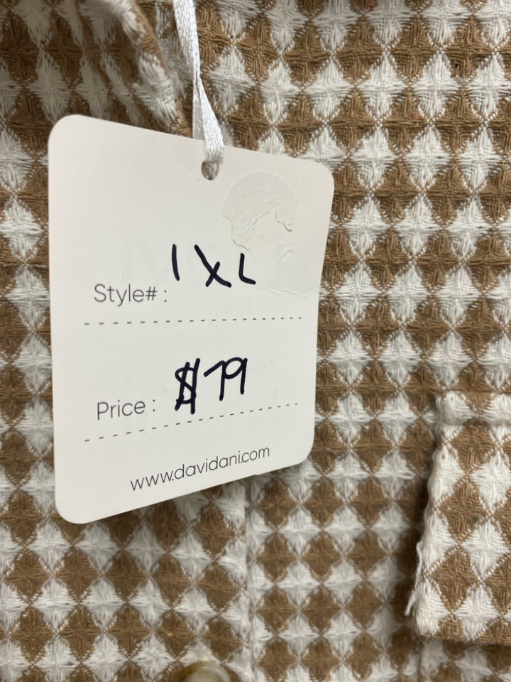 NWT Davi&amp;Dani  SIZE  1X Tan White Diamond Print Plus Size Jacket
